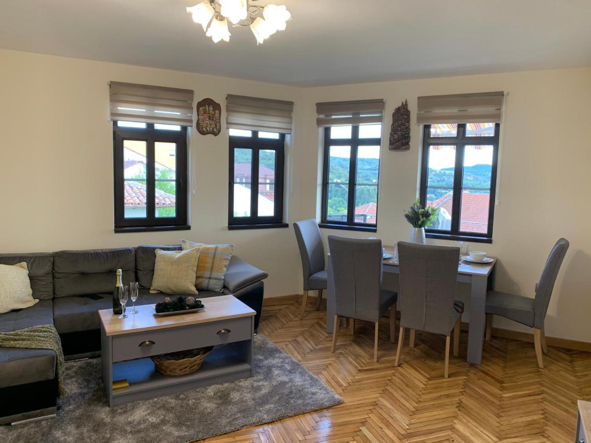 Apartment Zdravets, In The Heart Of The Old City Veliko Tarnovo Eksteriør billede